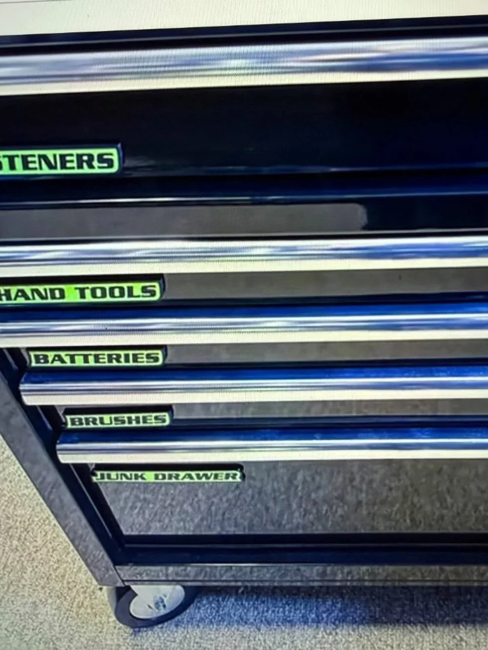 Magnetic Toolbox Labels Plastic Tool Tags w/Adhesive Organizer Magnets Red 36 Ct